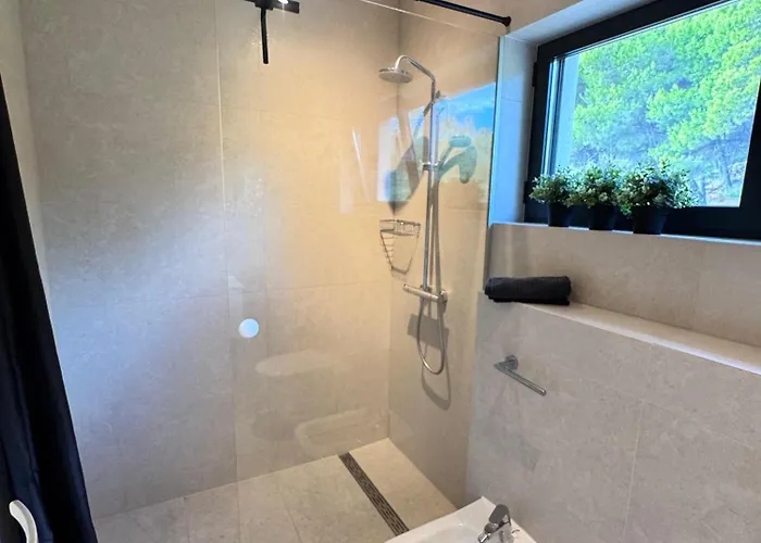 וילה Puro Tribalj