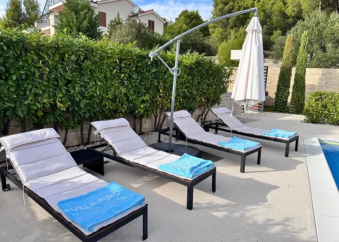 Puro וילה Tribalj